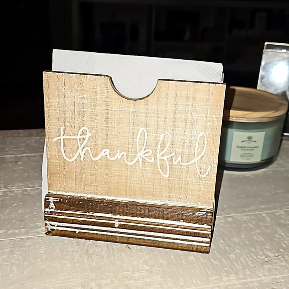 Rustic wood Napkin Holder THANKFUL - Picture 2 of 8